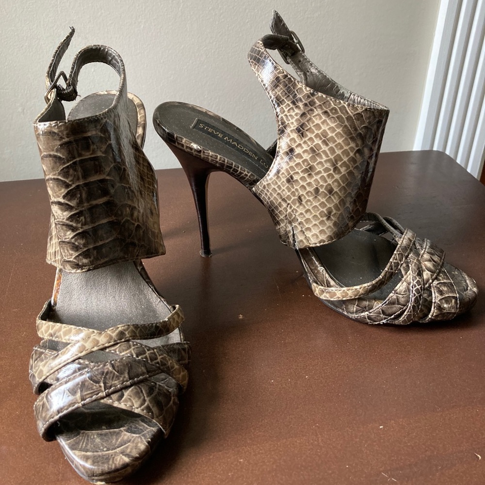 Steve Madden Sandals